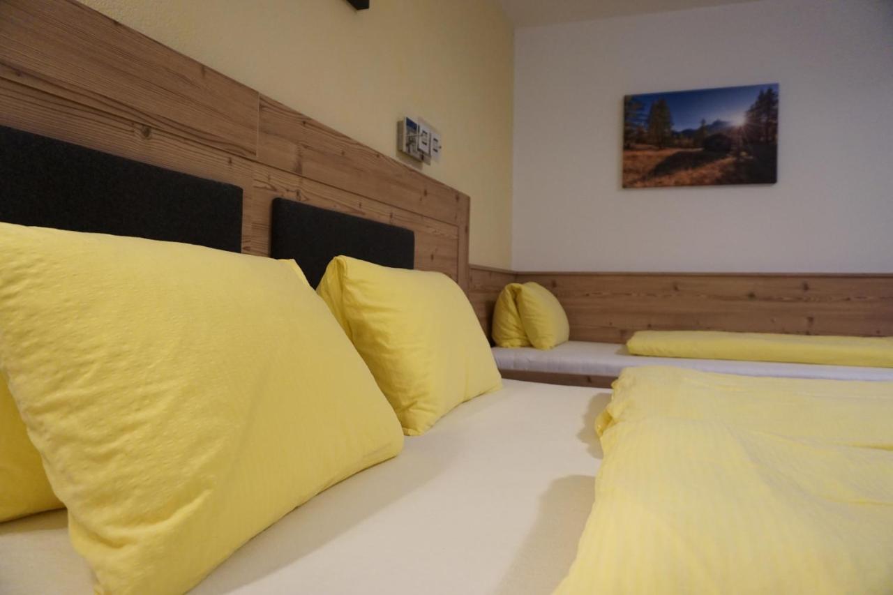 Pension Klampferer Нойштіфт-ім-Штубайталь Екстер'єр фото