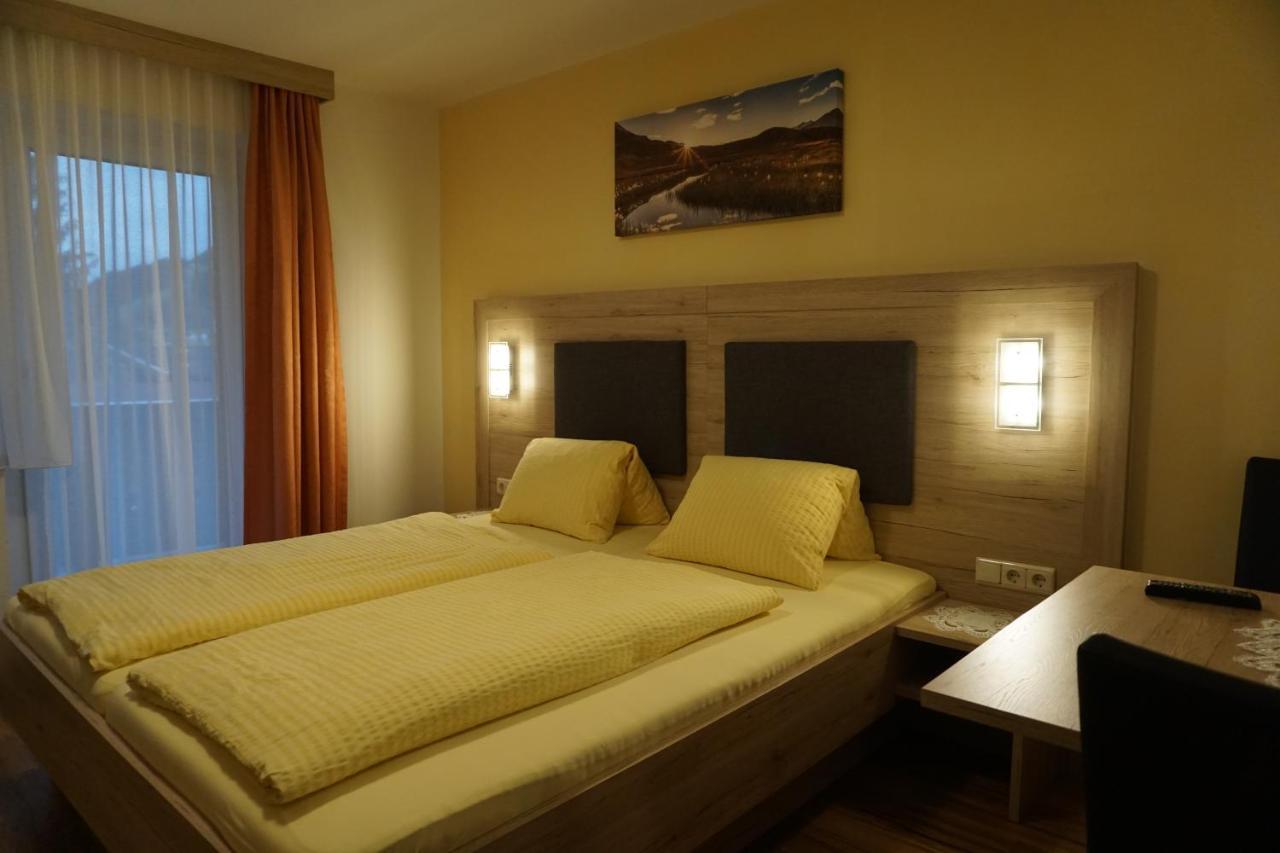 Pension Klampferer Нойштіфт-ім-Штубайталь Екстер'єр фото